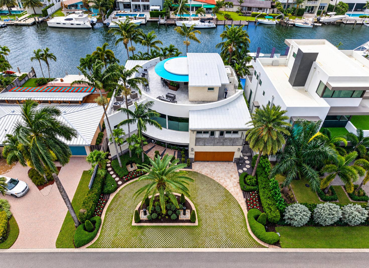 1736 SE 13TH Street, Fort Lauderdale, FL 33316 whitaker-ext-3-edited