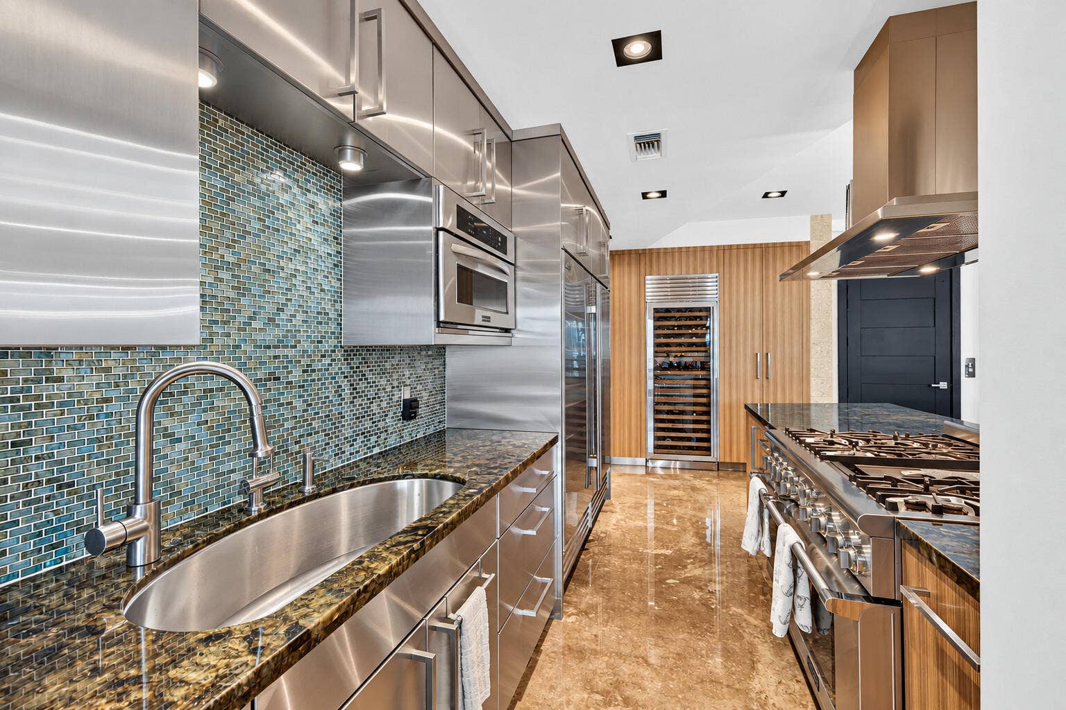 1736 SE 13TH Street, Fort Lauderdale, FL 33316 whitaker_edit_52