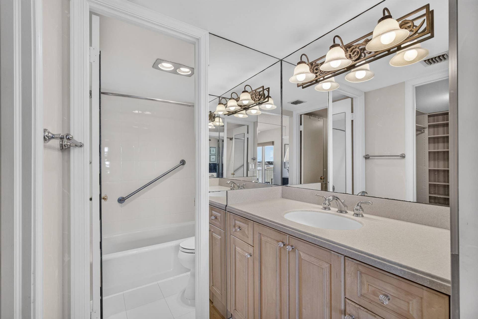 1051 Sugar Sands Boulevard, #255, Riviera Beach, FL 33404 25-web-or-mls-5D1A2221