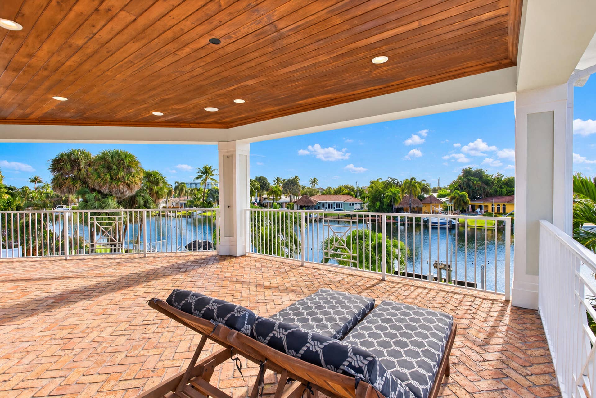 900 SE 6th Avenue, Pompano Beach, FL 33060 66-print-84-print-900-84