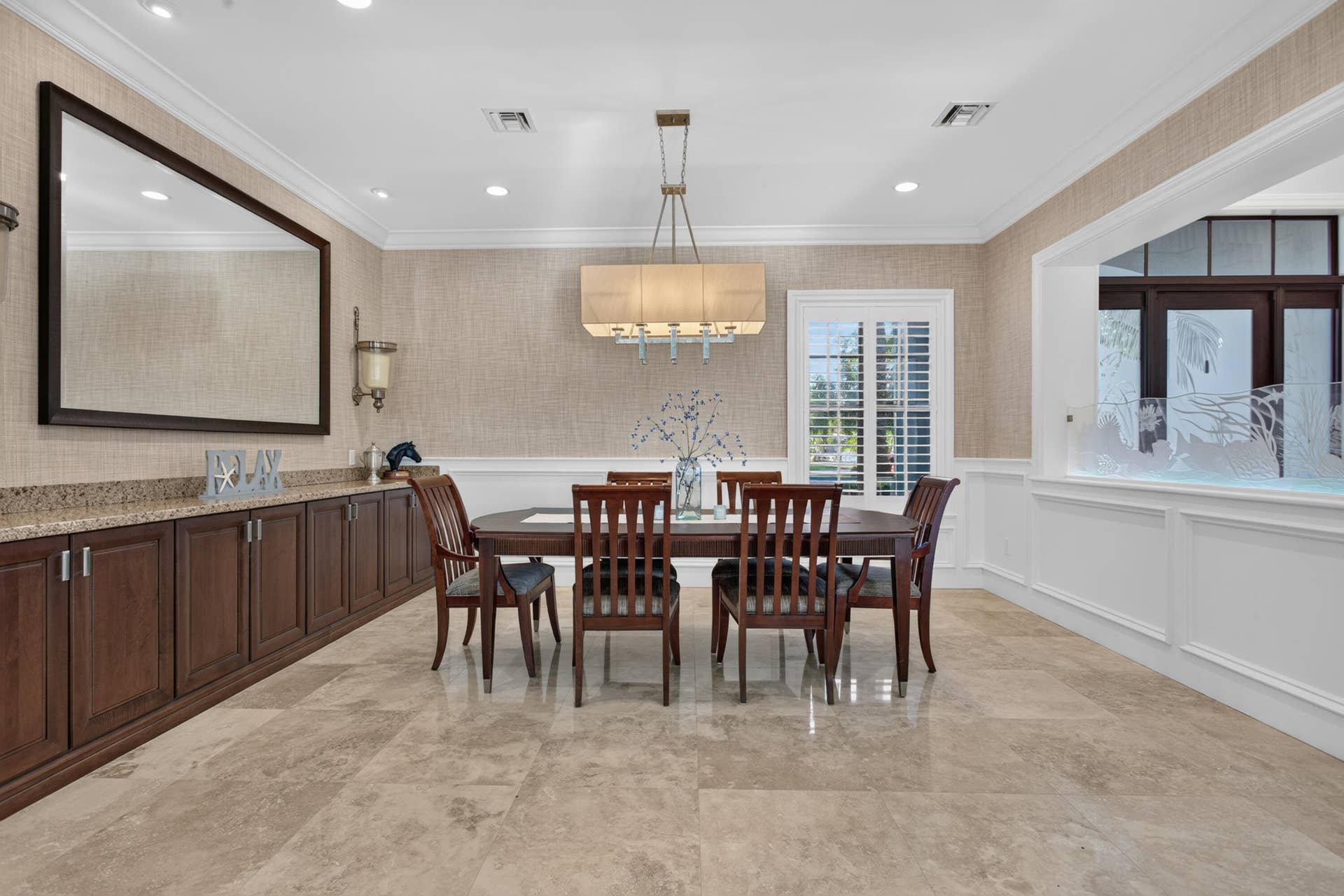 900 SE 6th Avenue, Pompano Beach, FL 33060 Formal Dining Room