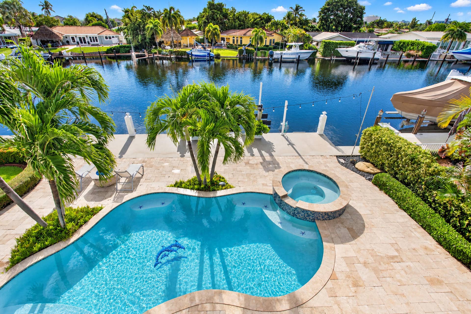 900 SE 6th Avenue, Pompano Beach, FL 33060 Beautiful view of pool and water from balcony