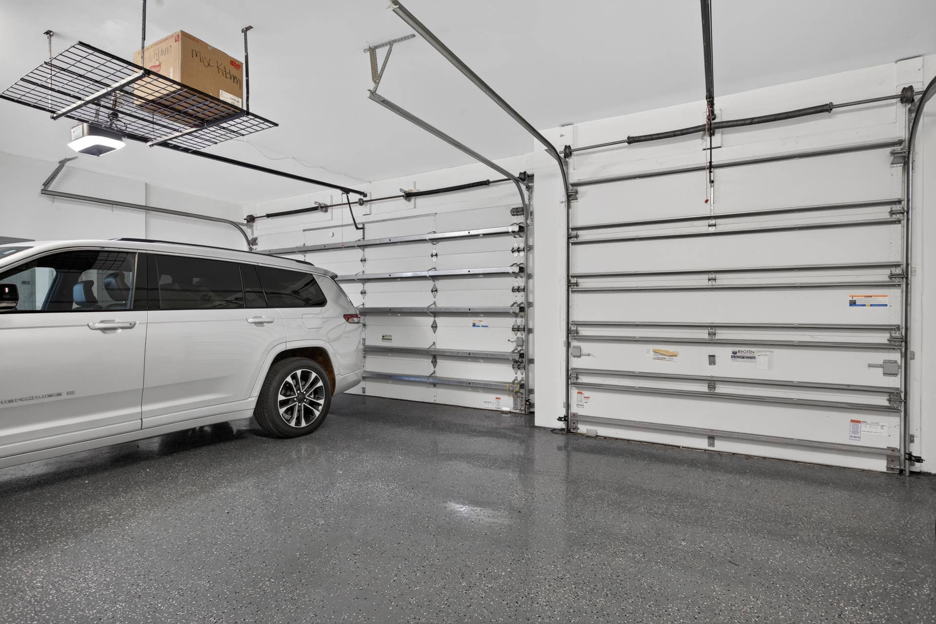 900 SE 6th Avenue, Pompano Beach, FL 33060 3 car garage