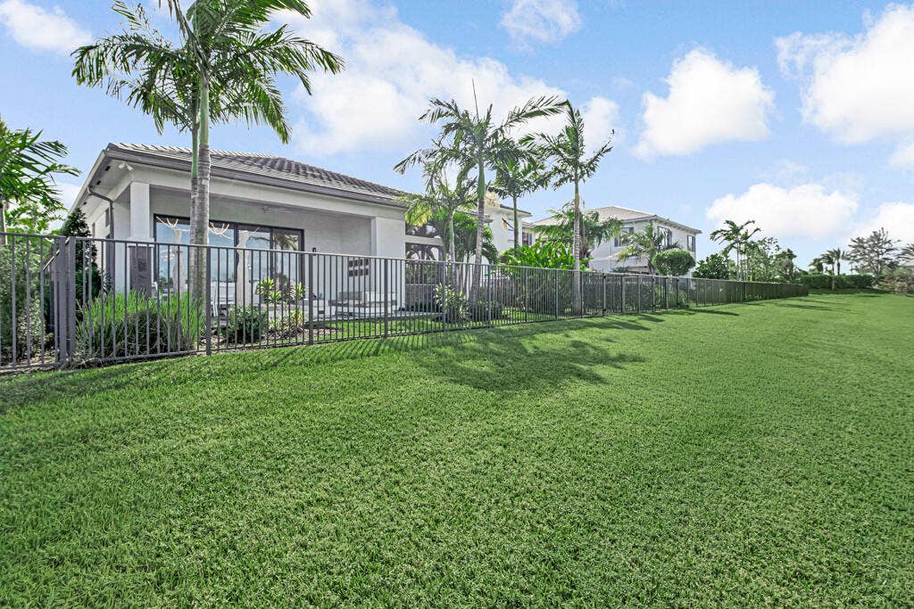 12867 SOARING View, Palm Beach Gardens, FL 33412 55