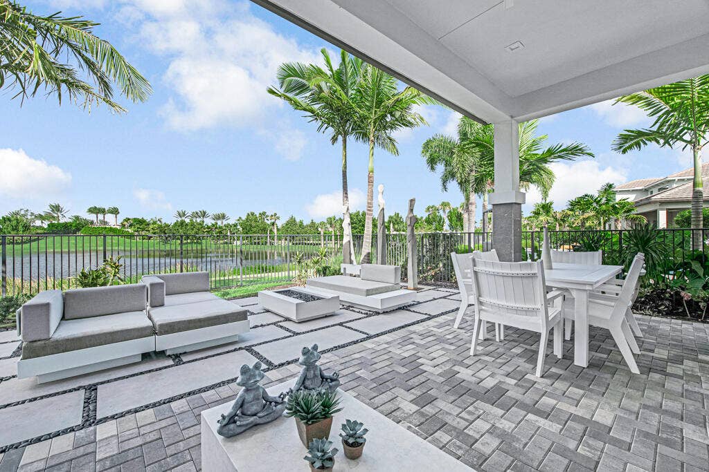 12867 SOARING View, Palm Beach Gardens, FL 33412 47