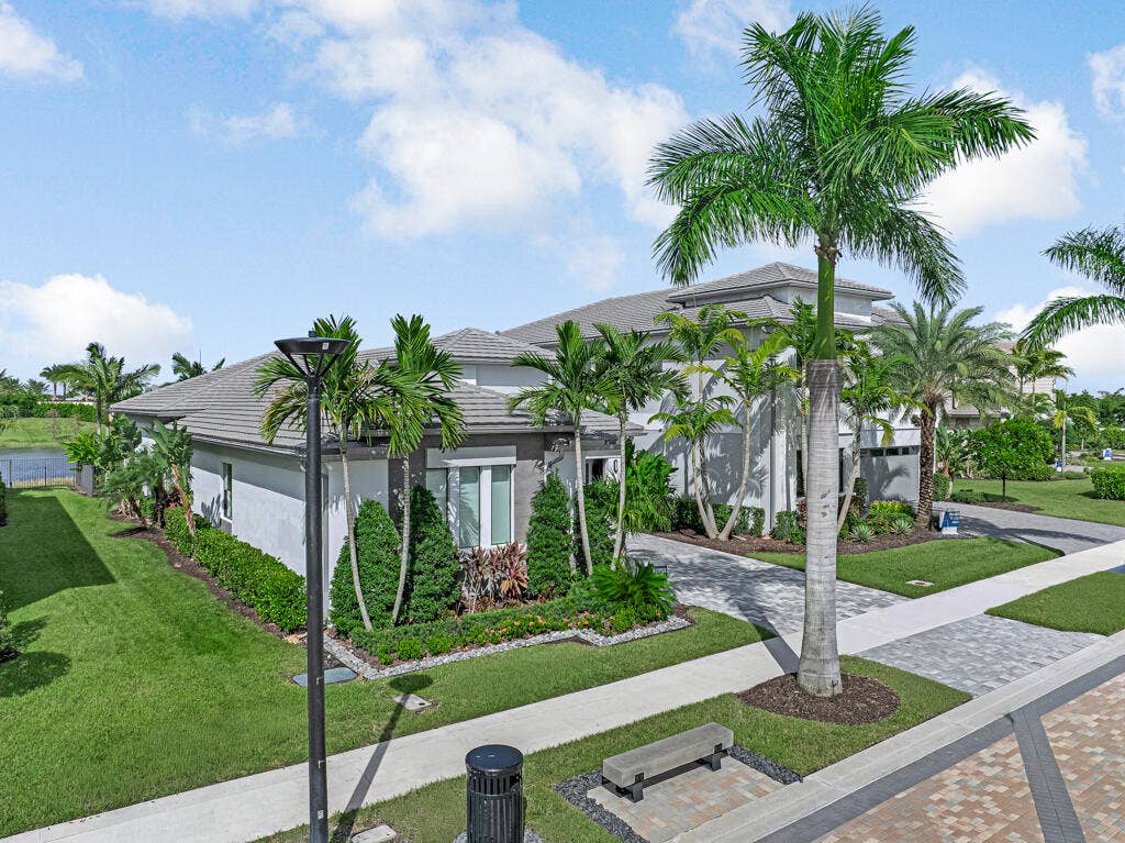 12867 SOARING View, Palm Beach Gardens, FL 33412 58