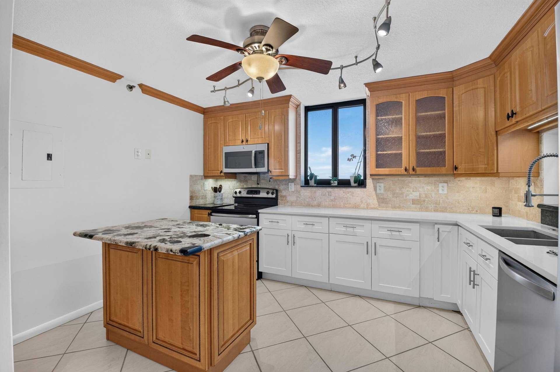 3400 S OCEAN Boulevard, #12G, Highland Beach, FL 33487 15-web-or-mls-DSC_1740