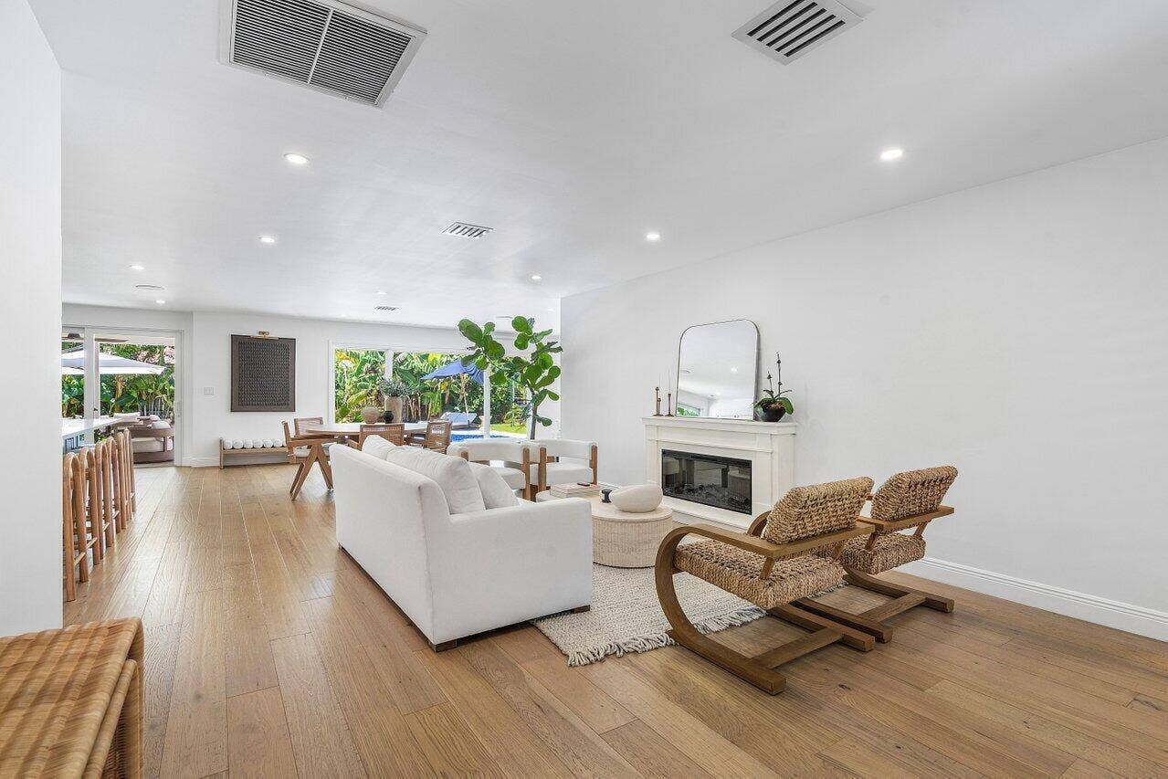 319 NW 15TH Street, Delray Beach, FL 33444 005-319Northwest15thStreet-DelrayBeach-F