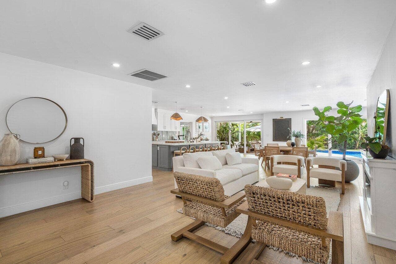319 NW 15TH Street, Delray Beach, FL 33444 006-319Northwest15thStreet-DelrayBeach-F