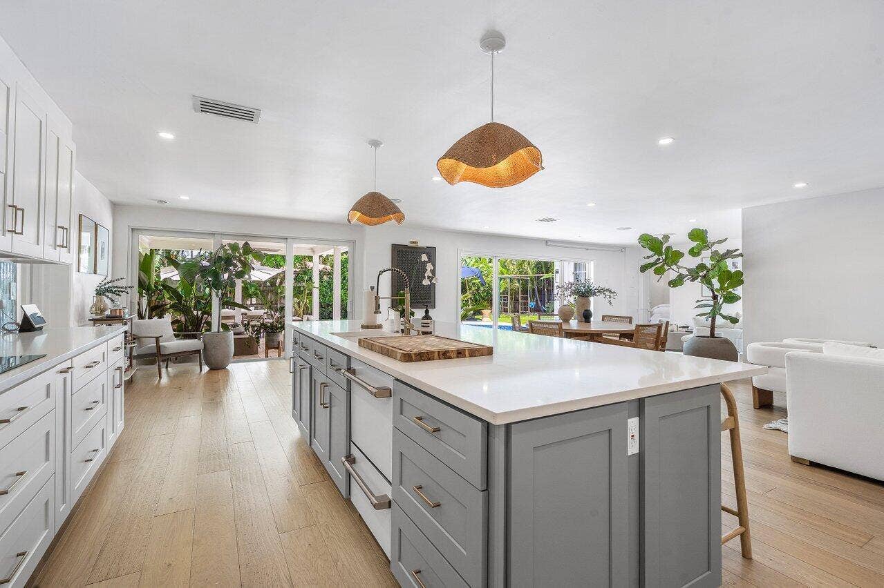 319 NW 15TH Street, Delray Beach, FL 33444 017-319Northwest15thStreet-DelrayBeach-F