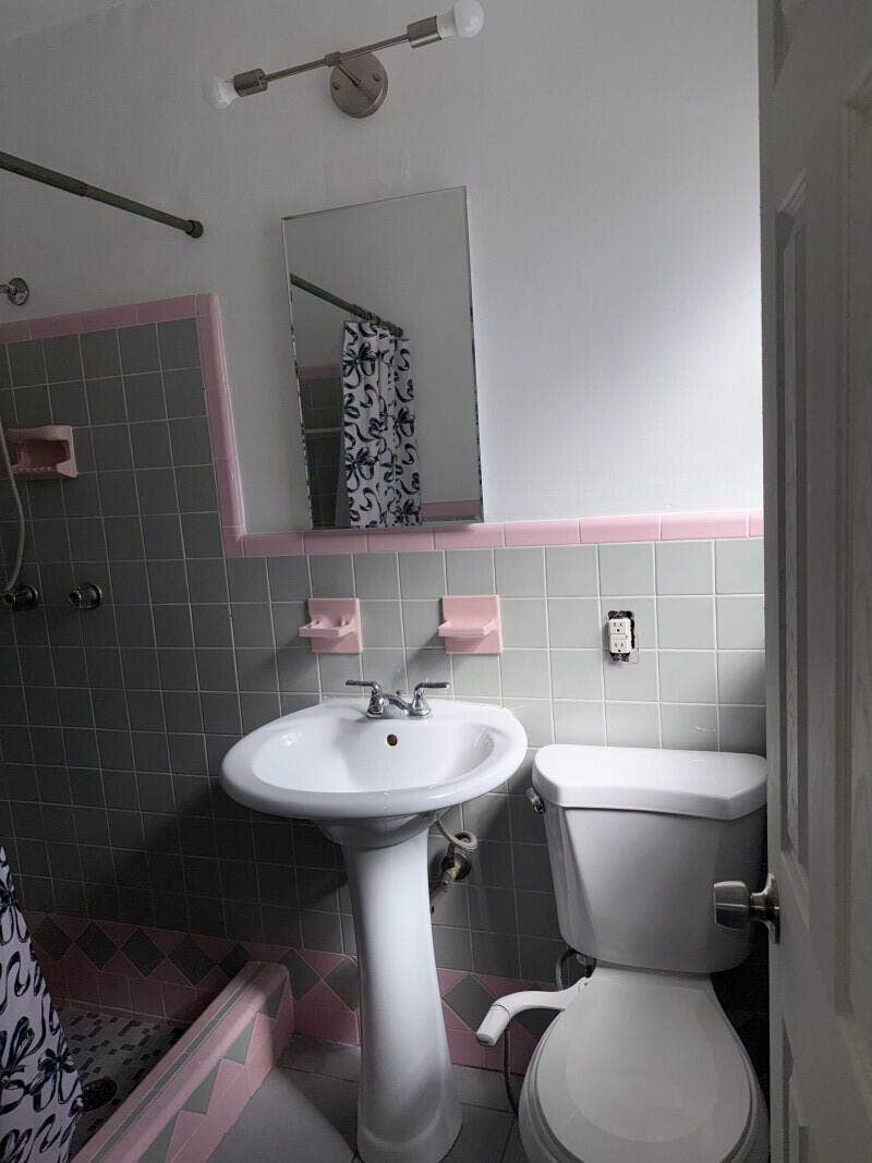 1518 Grant Street, #2B, Hollywood, FL 33020 IMG_4224JPG