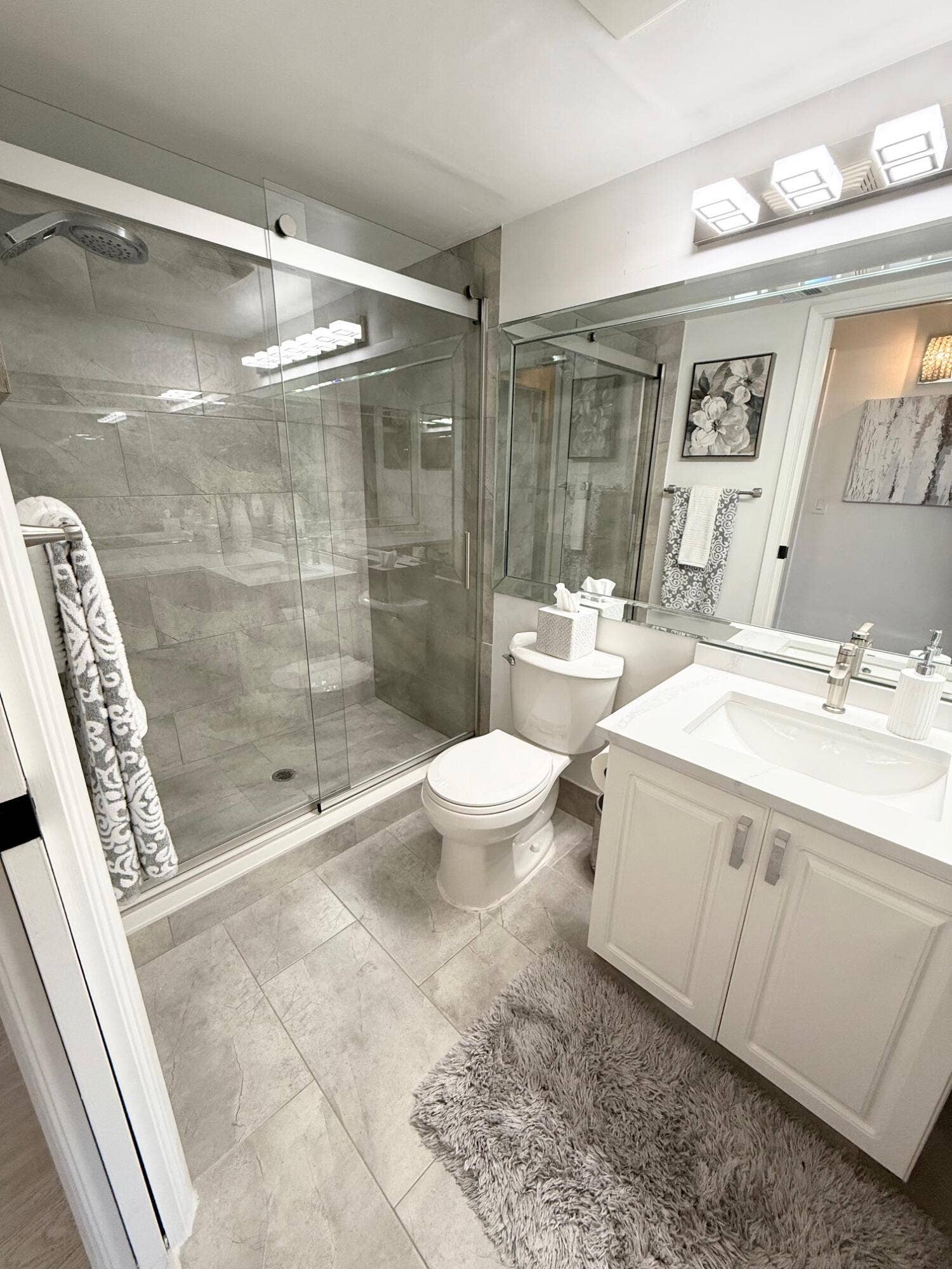 3594 S Ocean Boulevard, #406, Highland Beach, Highland Beach, FL 33487 406 guest bath 2