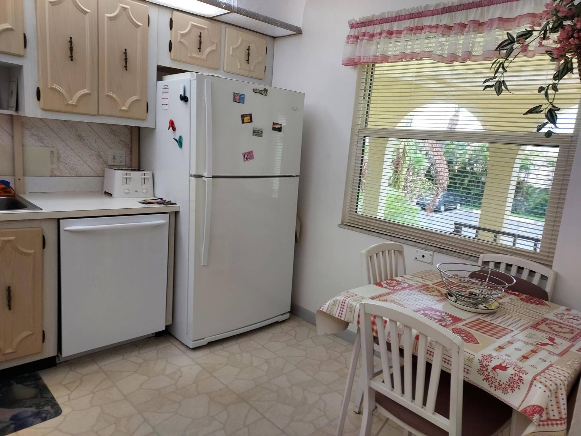 717 S US HIGHWAY 1, #309, Jupiter, Jupiter, FL 33477 Kitchen