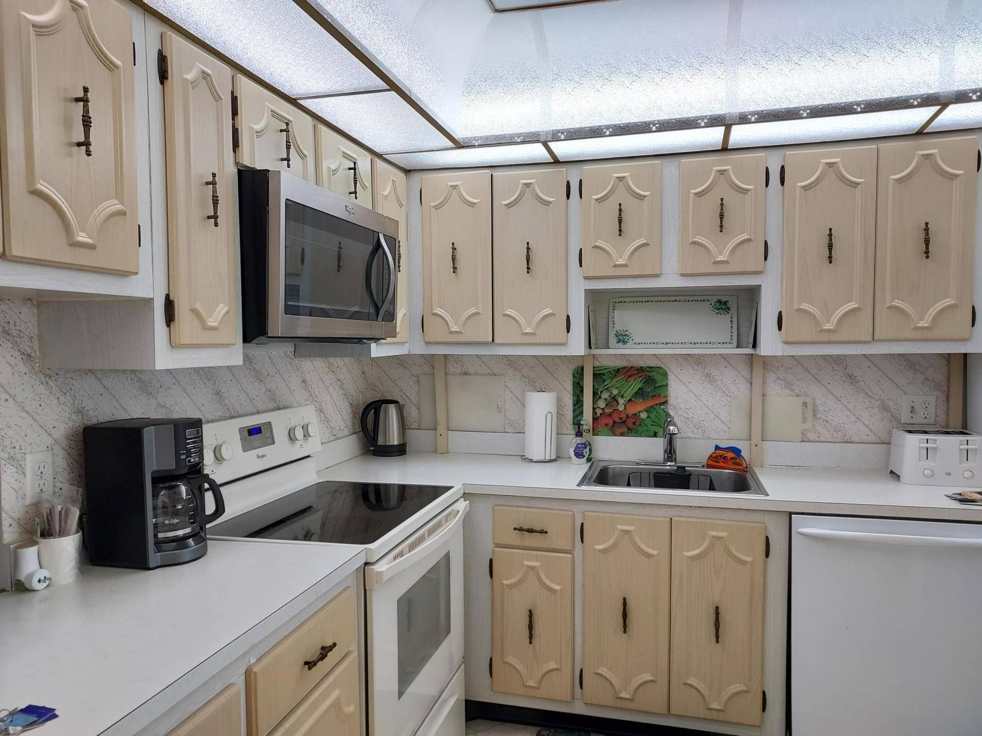 717 S US HIGHWAY 1, #309, Jupiter, Jupiter, FL 33477 Kitchen
