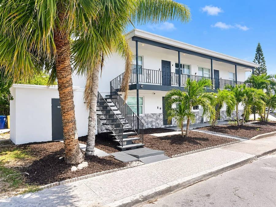 Property photo for 1501 N Federal Highway, #2, Lake Worth Beach, FL
