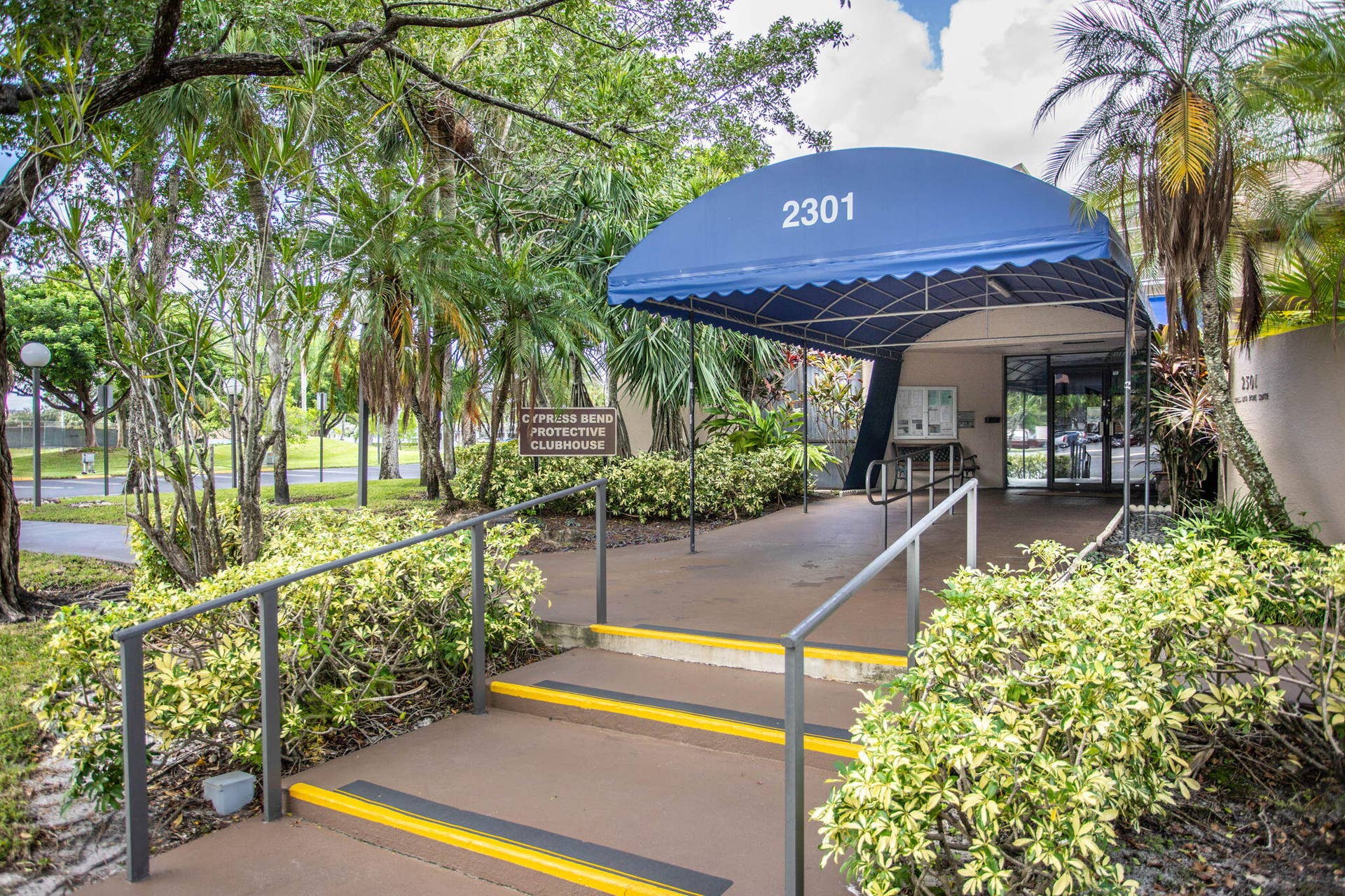 2309 S CYPRESS BEND Drive, #611D, Pompano Beach, FL 33069 52-web-or-mls-Cypress Bend Final-1-6