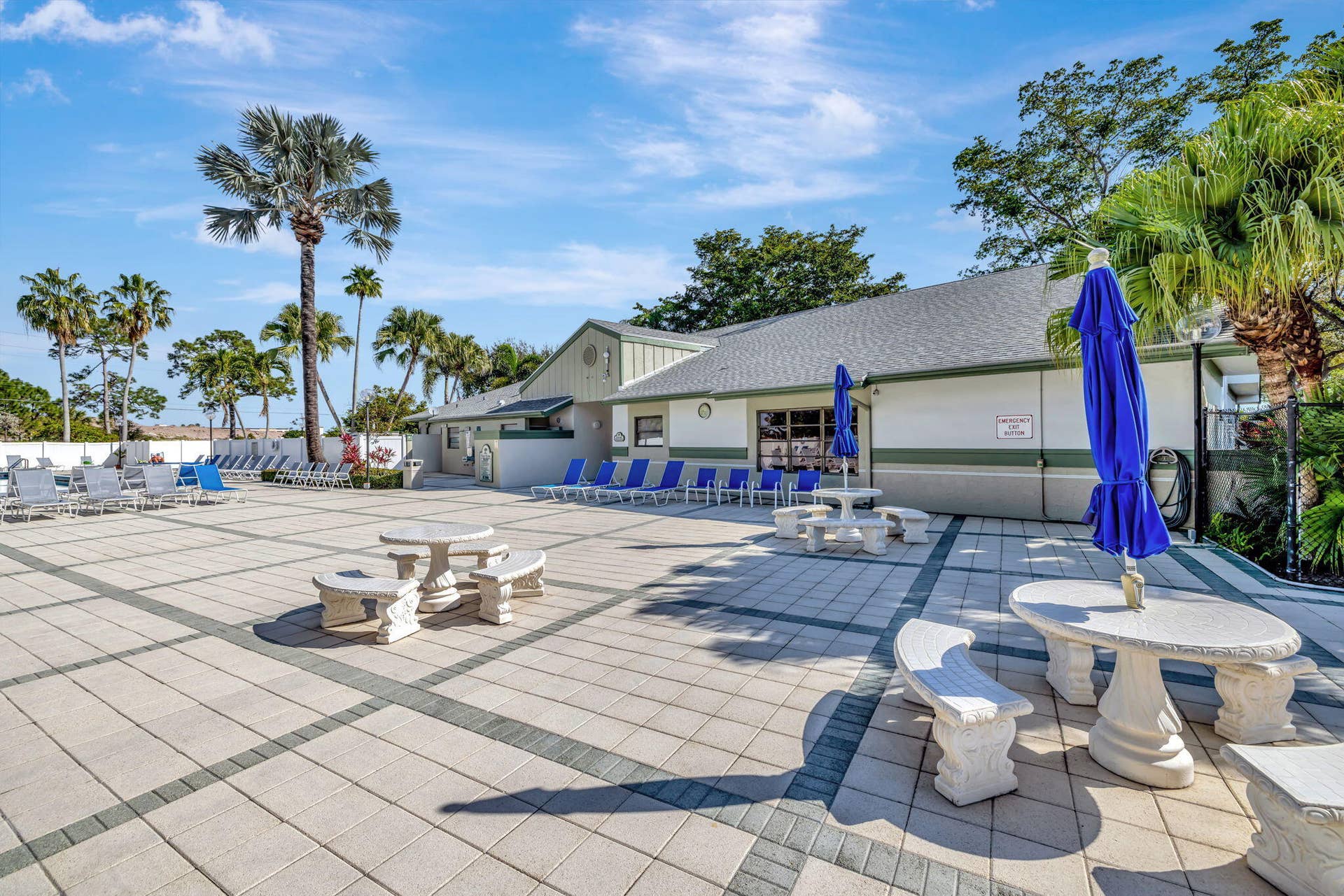 2309 S CYPRESS BEND Drive, #611D, Pompano Beach, FL 33069 42-web-or-mls-50-print-53-web-or-mls-6