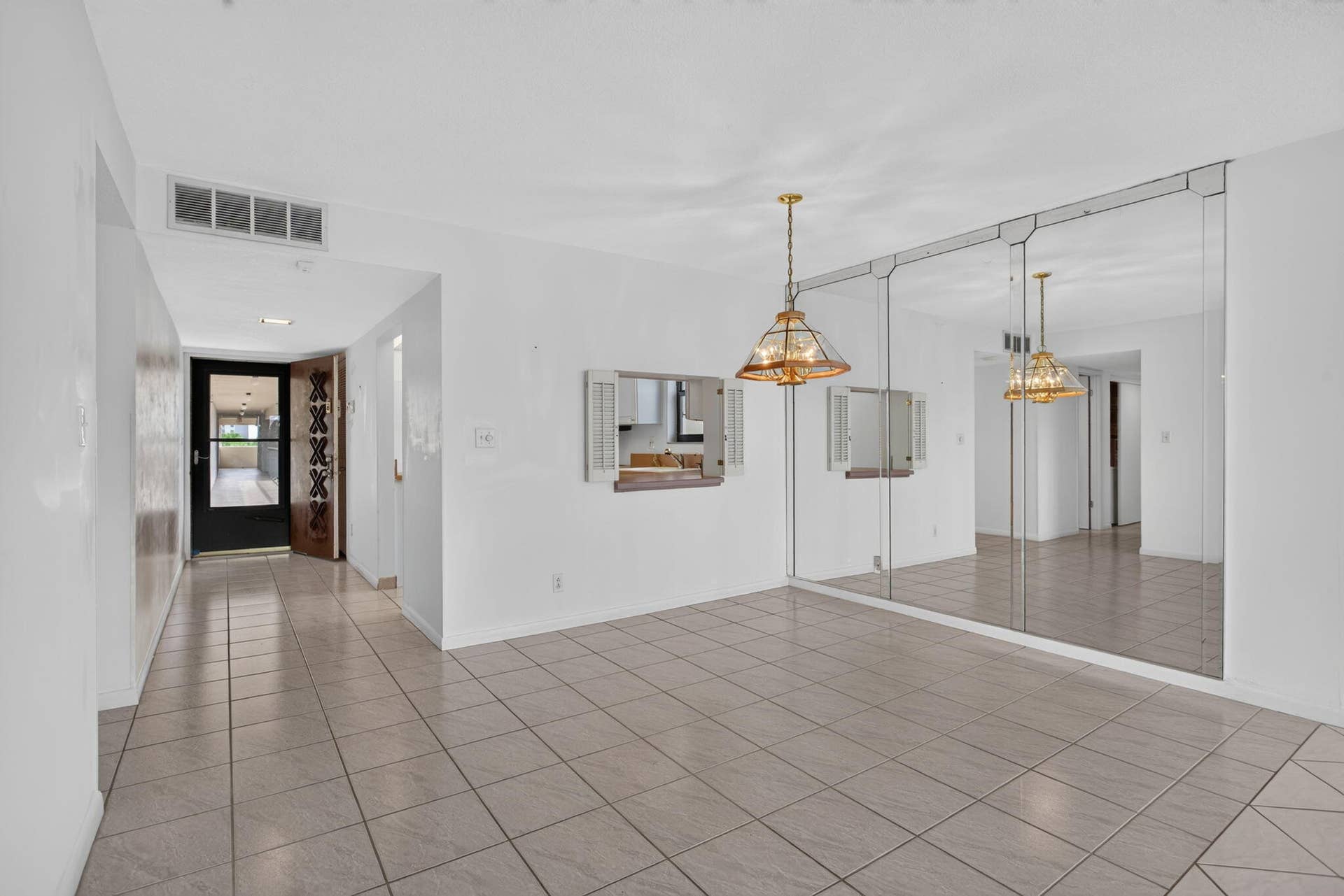 2309 S CYPRESS BEND Drive, #611D, Pompano Beach, FL 33069 12-web-or-mls-2309-12
