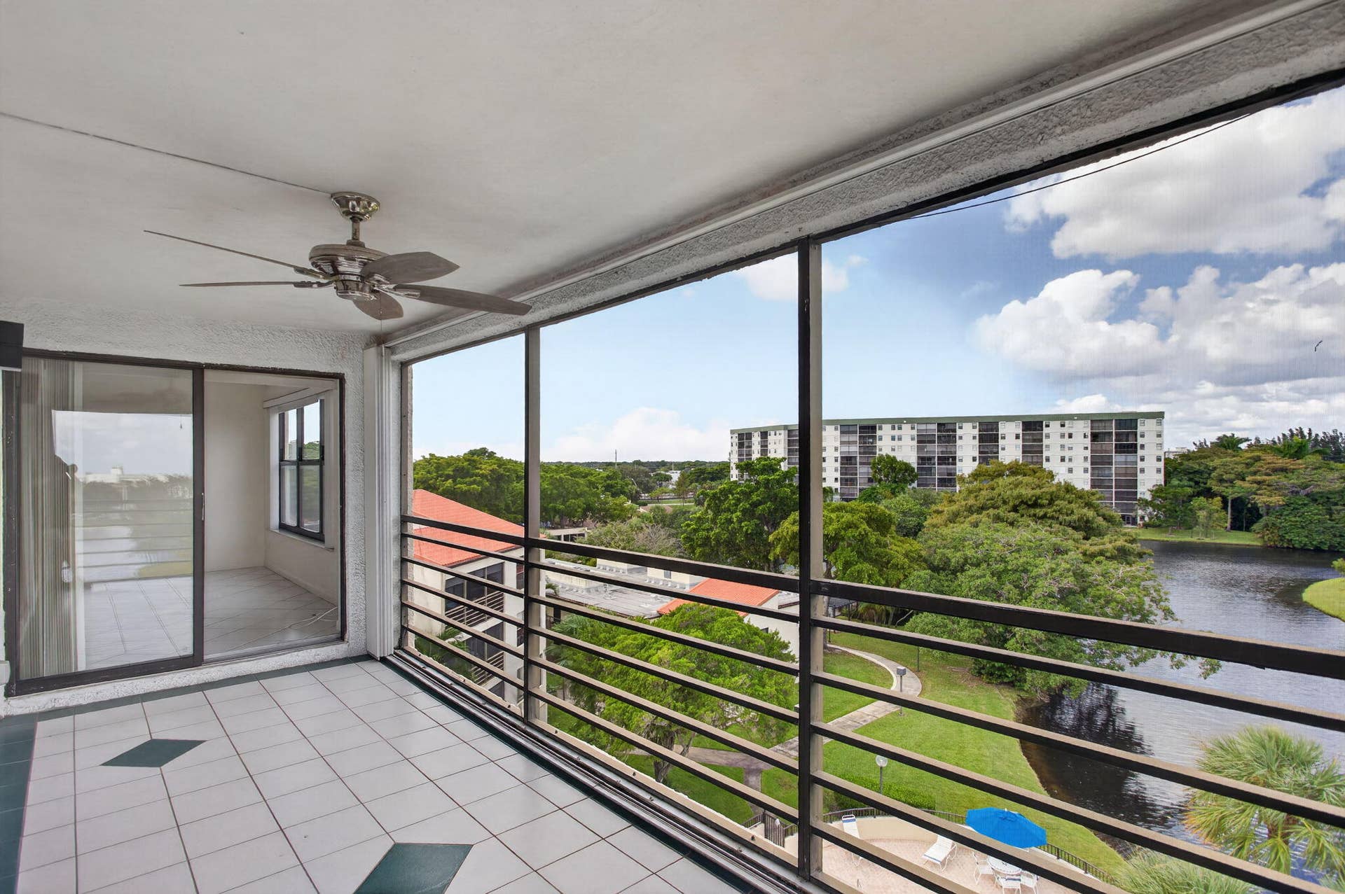 2309 S CYPRESS BEND Drive, #611D, Pompano Beach, FL 33069 21-web-or-mls-2309-21