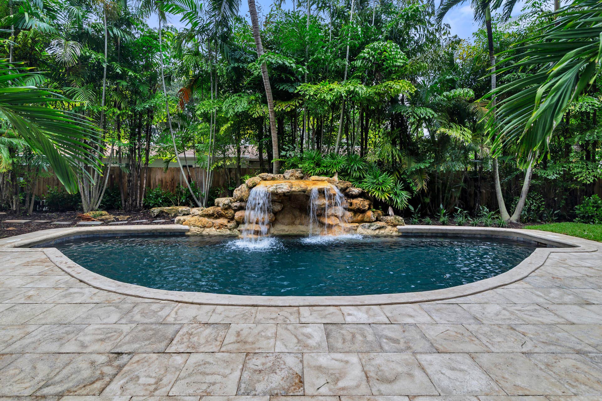 727 CLAREMORE Drive, West Palm Beach, West Palm Beach, FL 33401 low-39