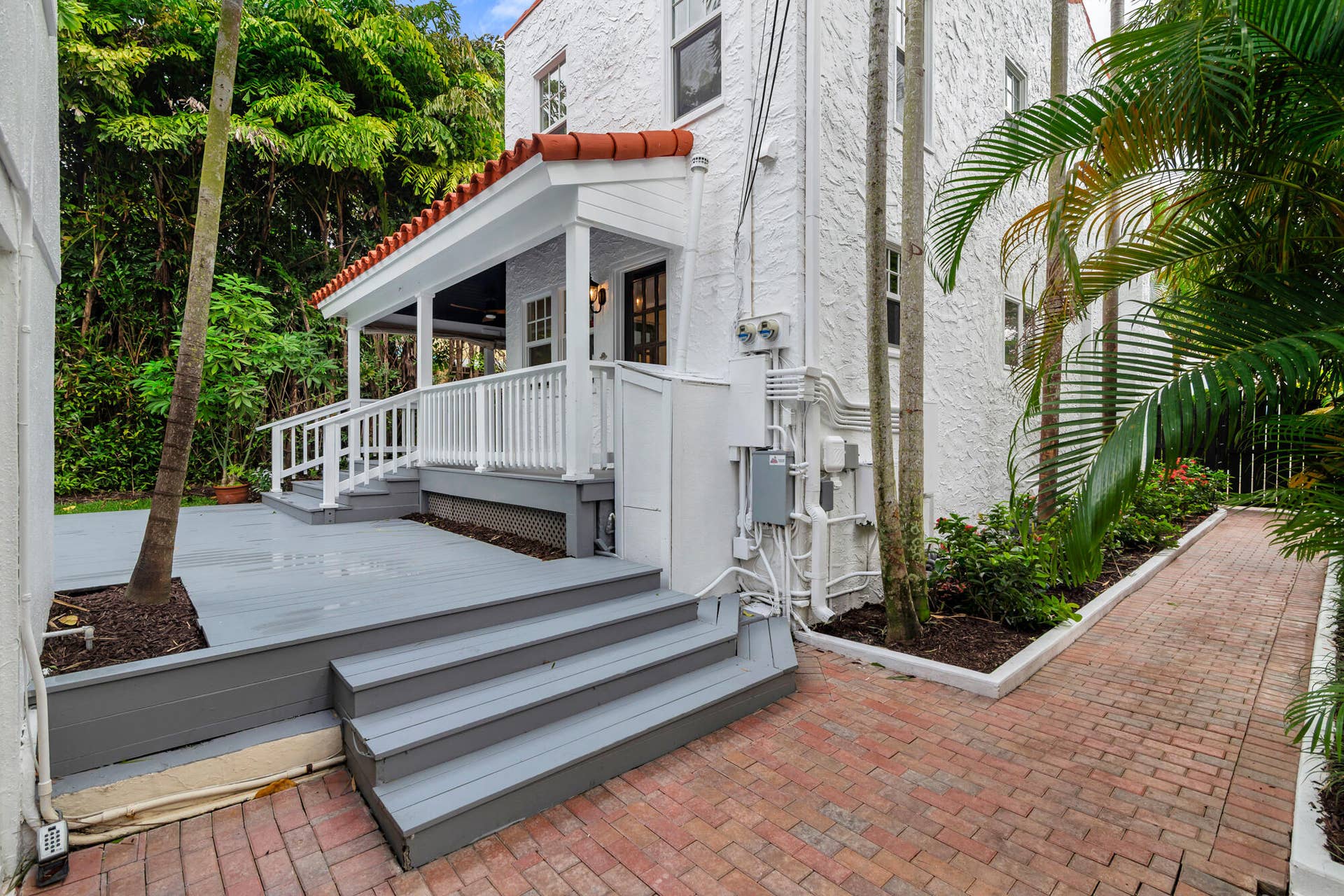 727 CLAREMORE Drive, West Palm Beach, West Palm Beach, FL 33401 low-42