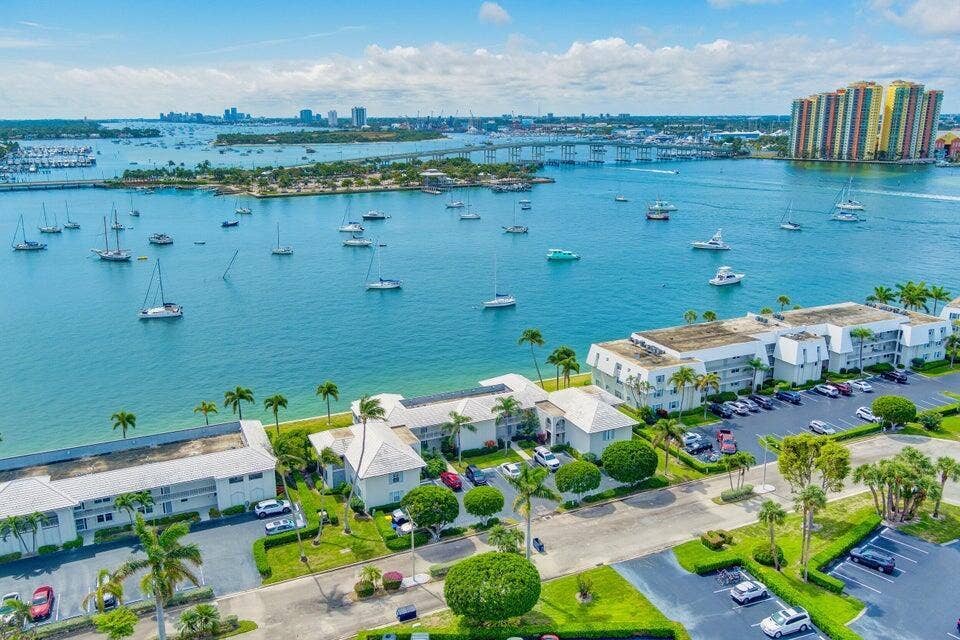 1071 SUGAR SANDS Boulevard, #8, Singer Island, FL 33404 ARIEAL