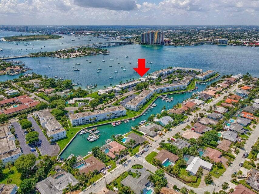 1071 SUGAR SANDS Boulevard, #8, Singer Island, FL 33404 ARIEAL