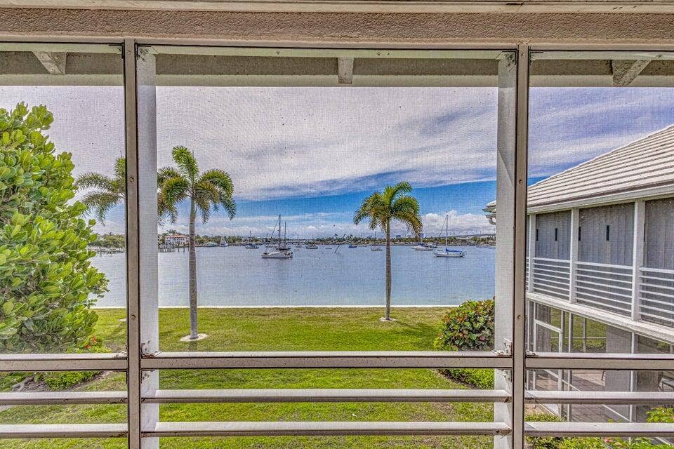 1071 SUGAR SANDS Boulevard, #8, Singer Island, FL 33404 VIEW