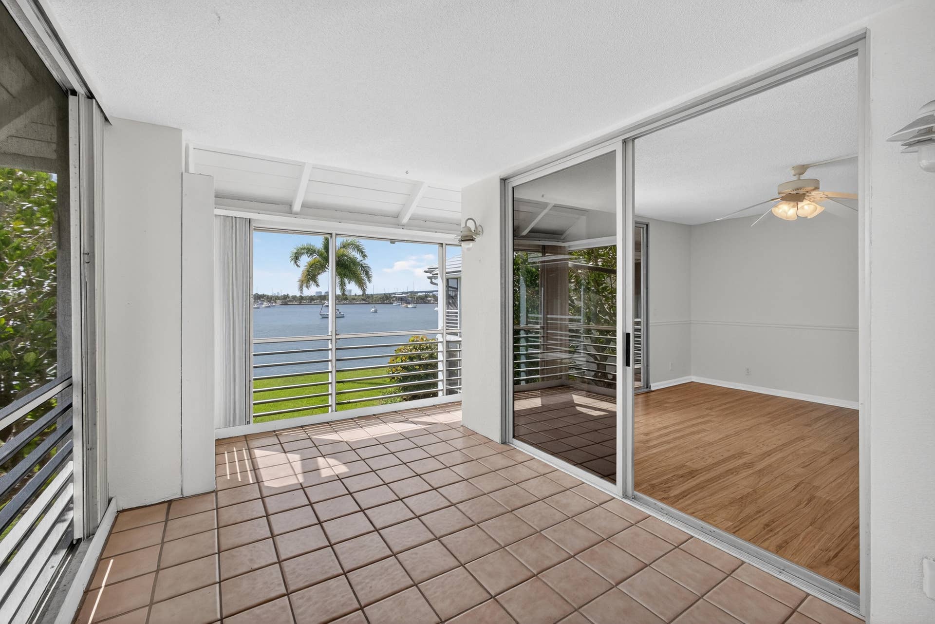 1071 SUGAR SANDS Boulevard, #8, Singer Island, FL 33404 FLORIDA ROOM