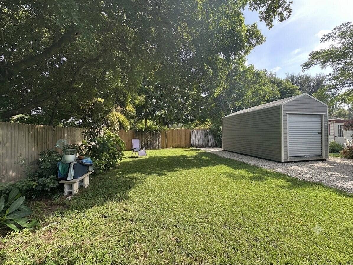 Yard photo