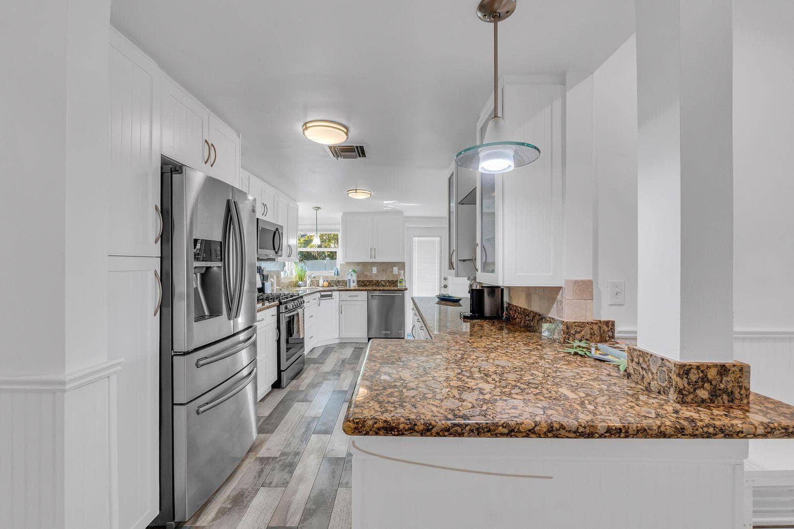 530 NE 17TH Street, Boca Raton, Boca Raton, FL 33432 kitchen