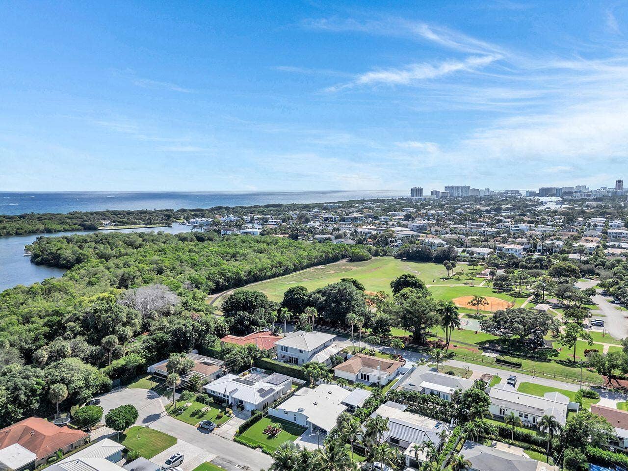 530 NE 17TH Street, Boca Raton, Boca Raton, FL 33432 Aerial w Park and Ocean S se