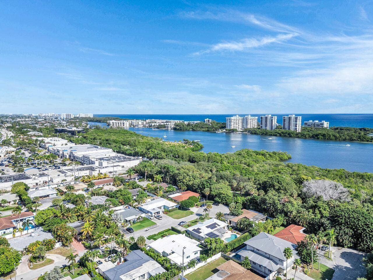 530 NE 17TH Street, Boca Raton, Boca Raton, FL 33432 Aerial med NE shopping center and Ocean