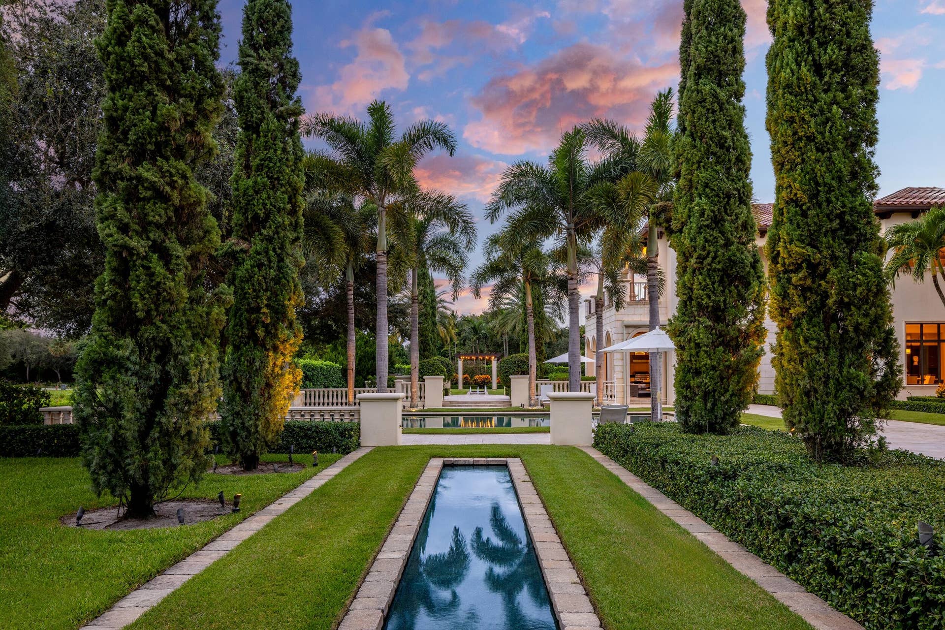 16091 Quiet Vista Circle, Delray Beach, FL 33446 Twilight Backyard