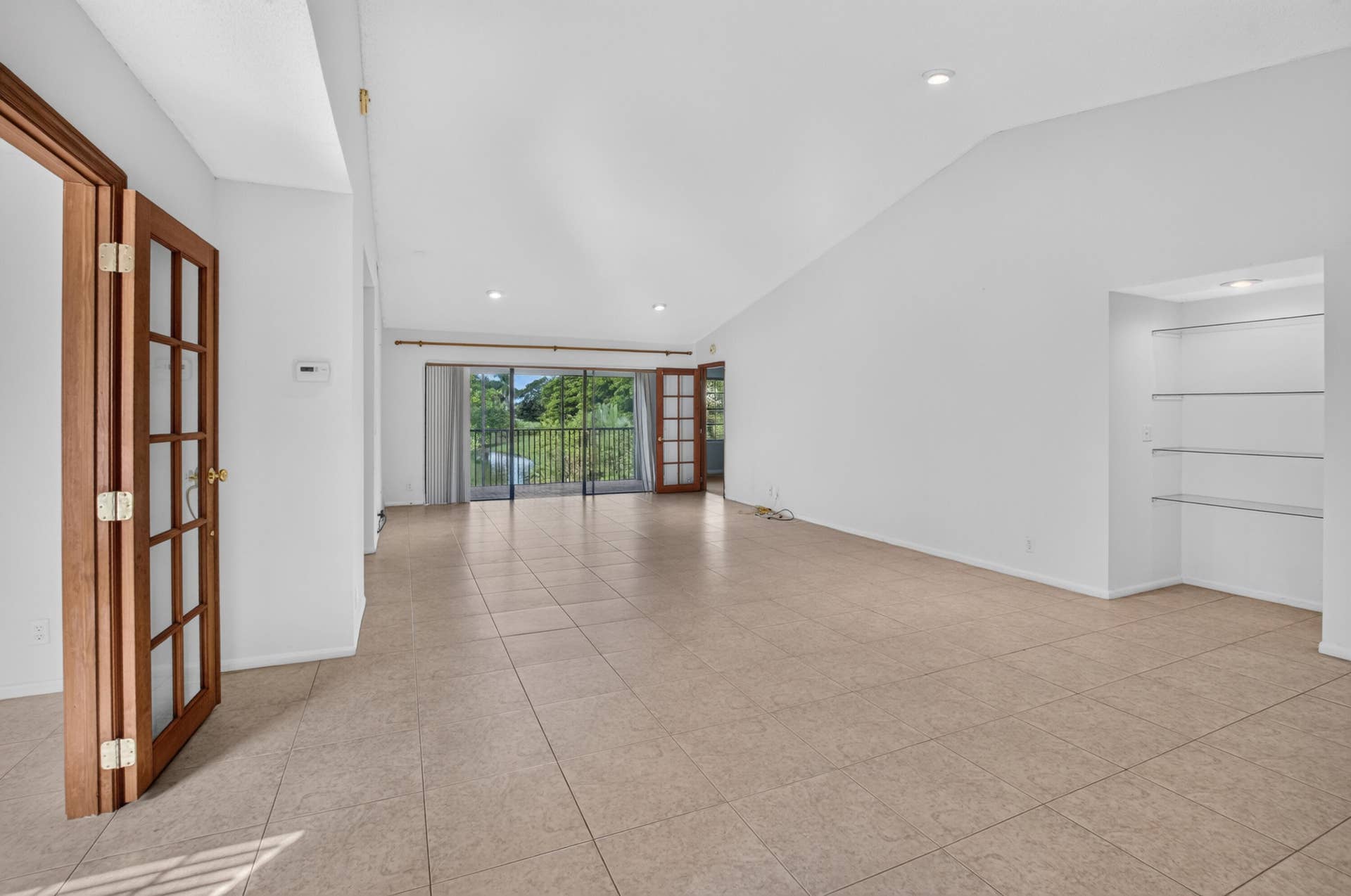 22751 MANDEVILLE Place, #F, Boca Raton, FL 33433 7-print-DSC_5940