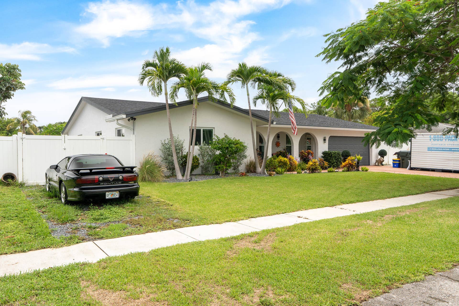 1780 SW 12TH Street, Boca Raton, FL 33486 Front of House- extra parking srip