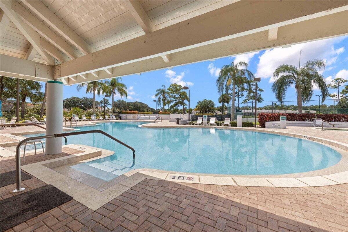 149 HARBOR LAKE Circle, Greenacres, FL 33413 59-IMG_8001