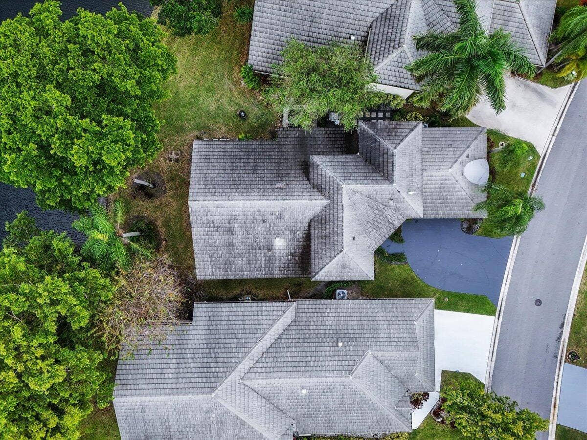 149 HARBOR LAKE Circle, Greenacres, FL 33413 47-DJI_0199_D_DJI