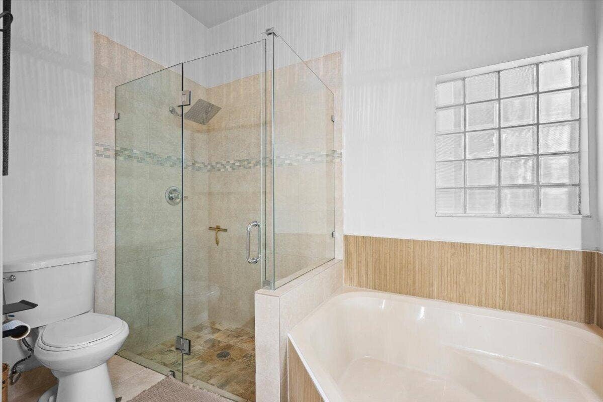 149 HARBOR LAKE Circle, Greenacres, FL 33413 PRIMARY BATHROOM