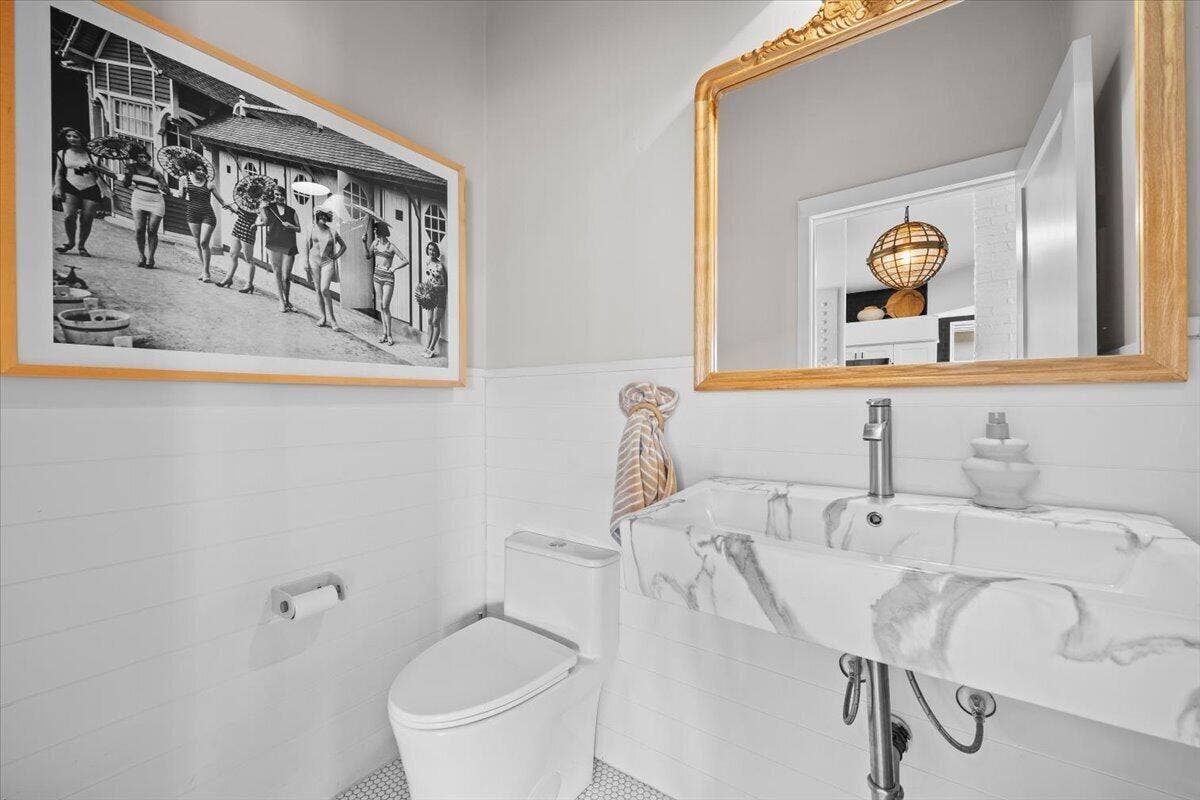 149 HARBOR LAKE Circle, Greenacres, FL 33413 HALF BATHROOM OFF KITCHEN