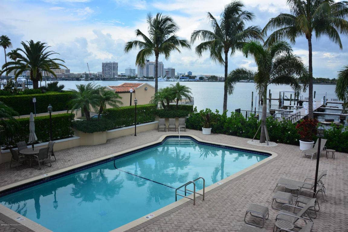 250 Bradley Place, #609, Palm Beach, FL 33480 20150330192238872757000000-o