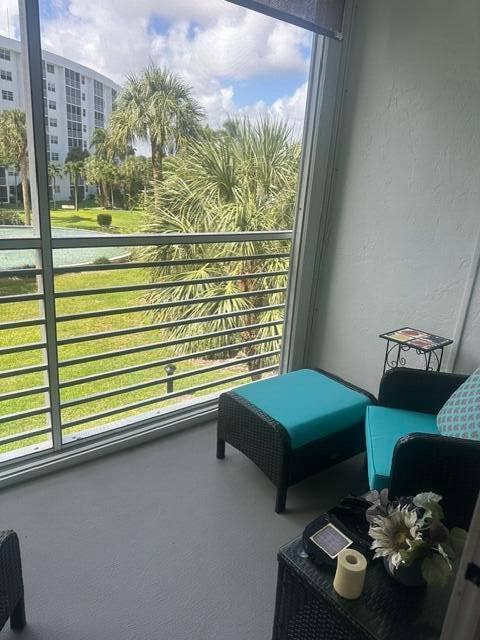 2731 NE 14th Street Causeway, #Unit 326, Pompano Beach, FL 33062 Night time view of fountain is amazing.