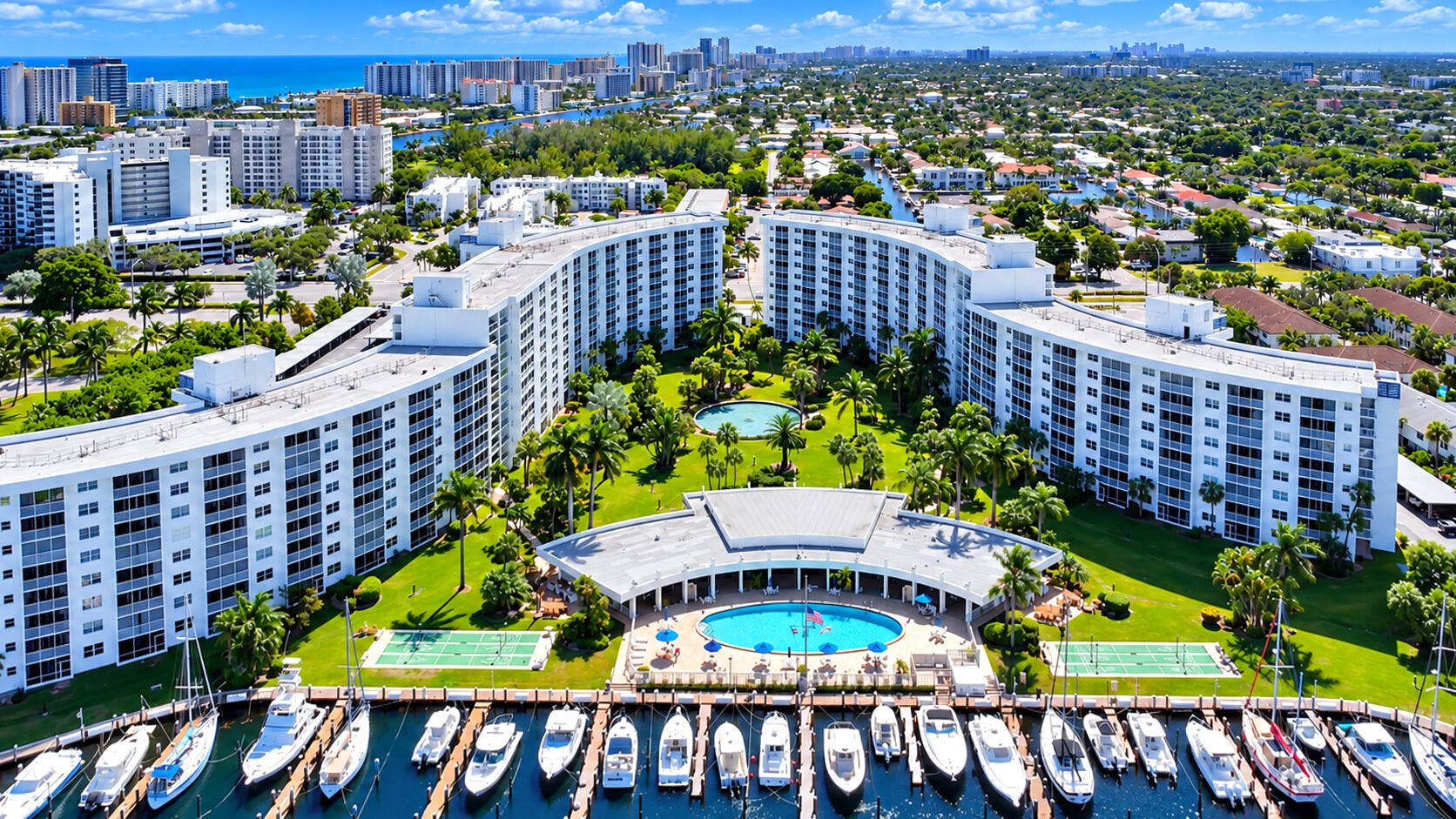 2731 NE 14th Street Causeway, #Unit 326, Pompano Beach, FL 33062 Get on the waitlist for dockage at the private Sea Haven Marina!