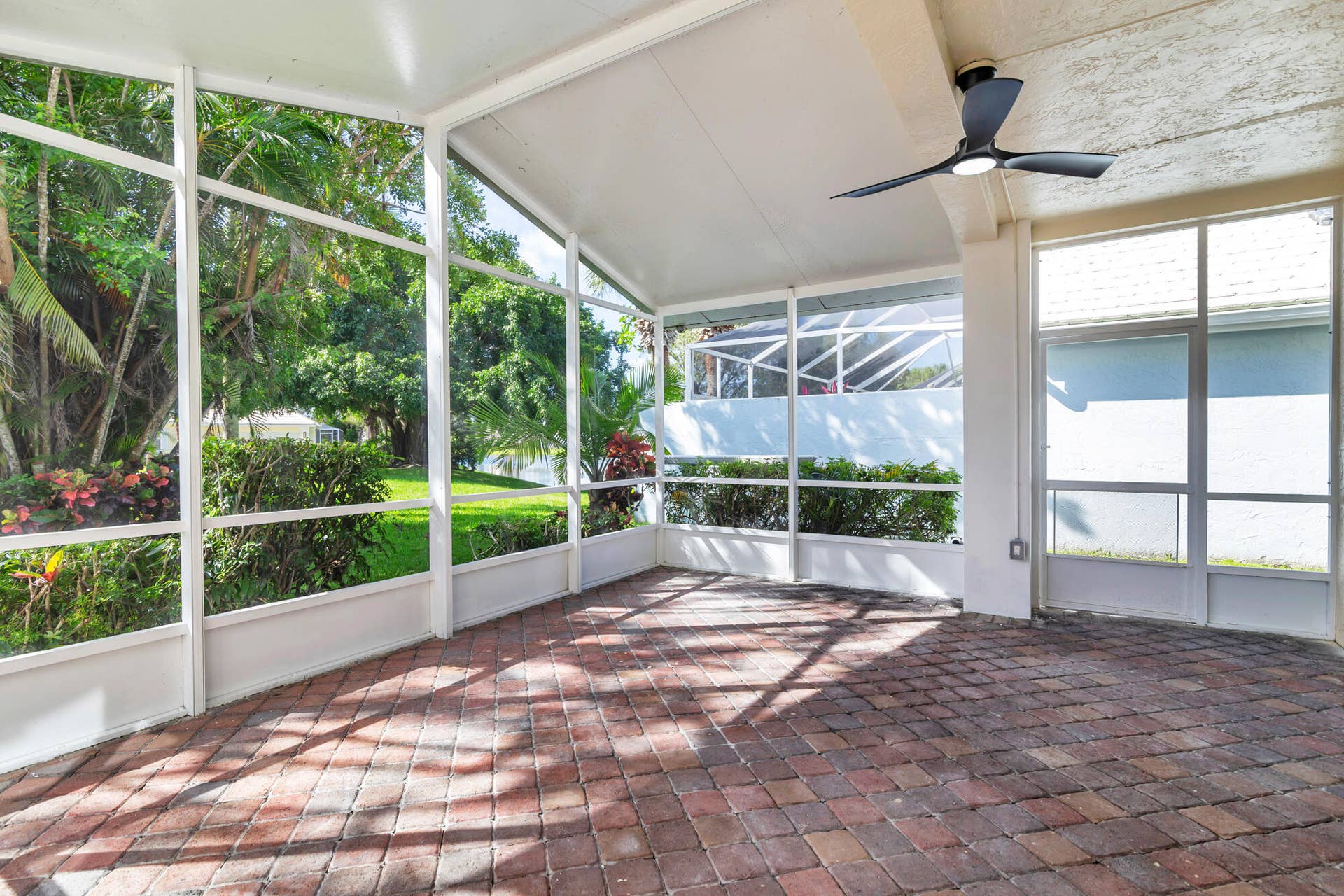 9106 Baybury Lane, West Palm Beach, FL 33411 low-23