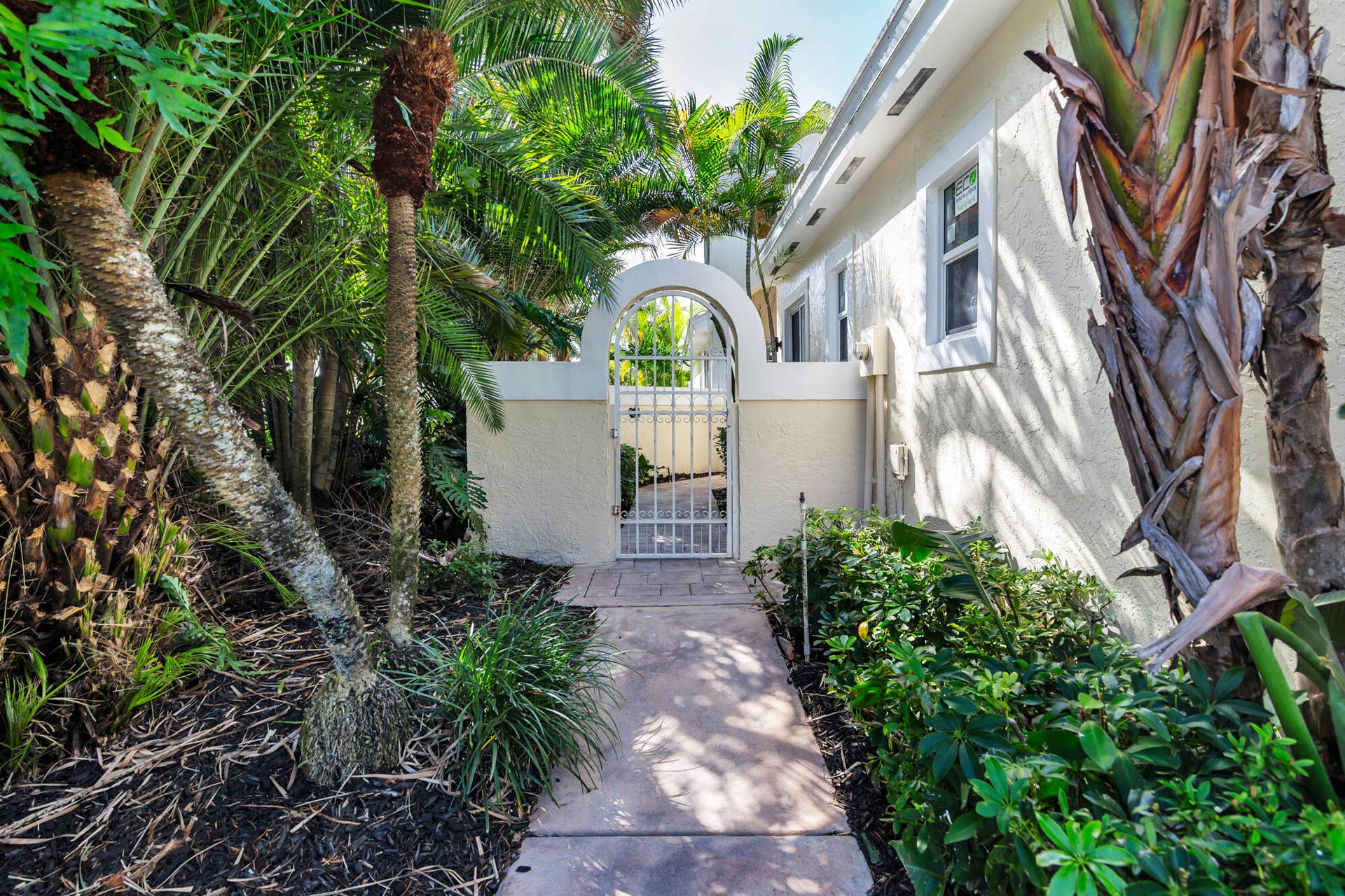 9106 Baybury Lane, West Palm Beach, FL 33411 low-3