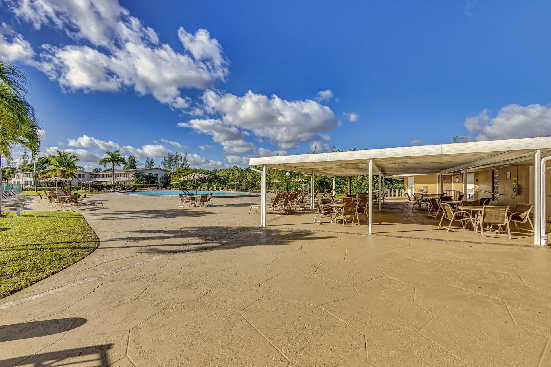 46 Camden B, West Palm Beach, FL 33417 49-web-or-mls-51_century village main cl