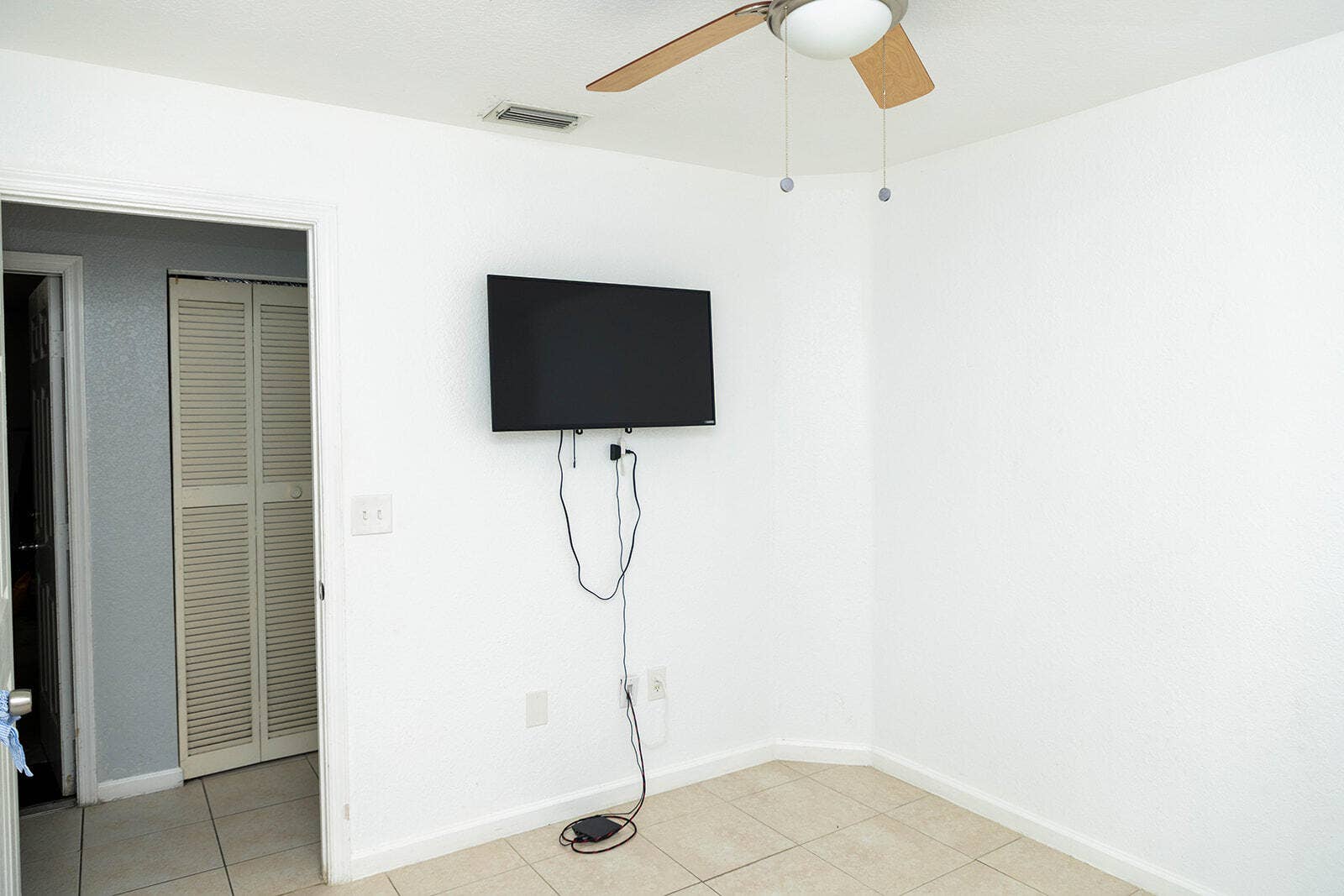 5701 AZALEA Circle, West Palm Beach, West Palm Beach, FL 33415 Third Bedroom (2)