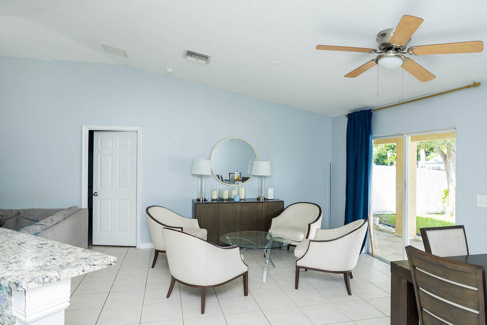 5701 AZALEA Circle, West Palm Beach, West Palm Beach, FL 33415 Dining room