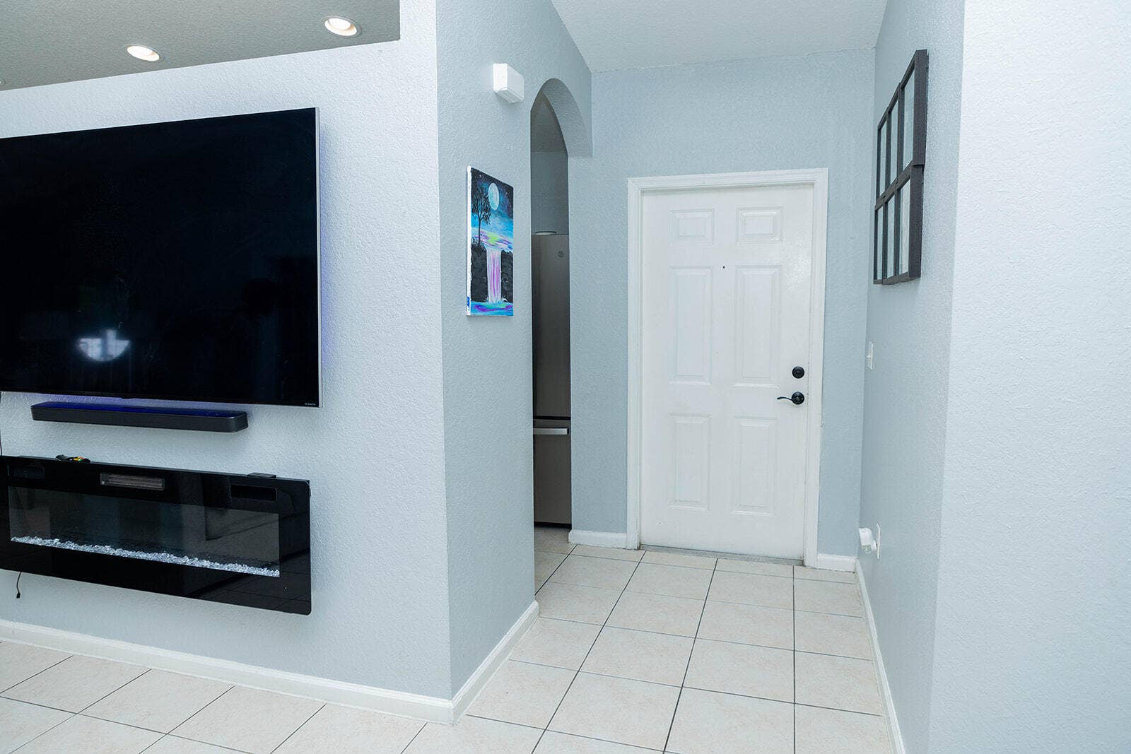 5701 AZALEA Circle, West Palm Beach, West Palm Beach, FL 33415 Entry