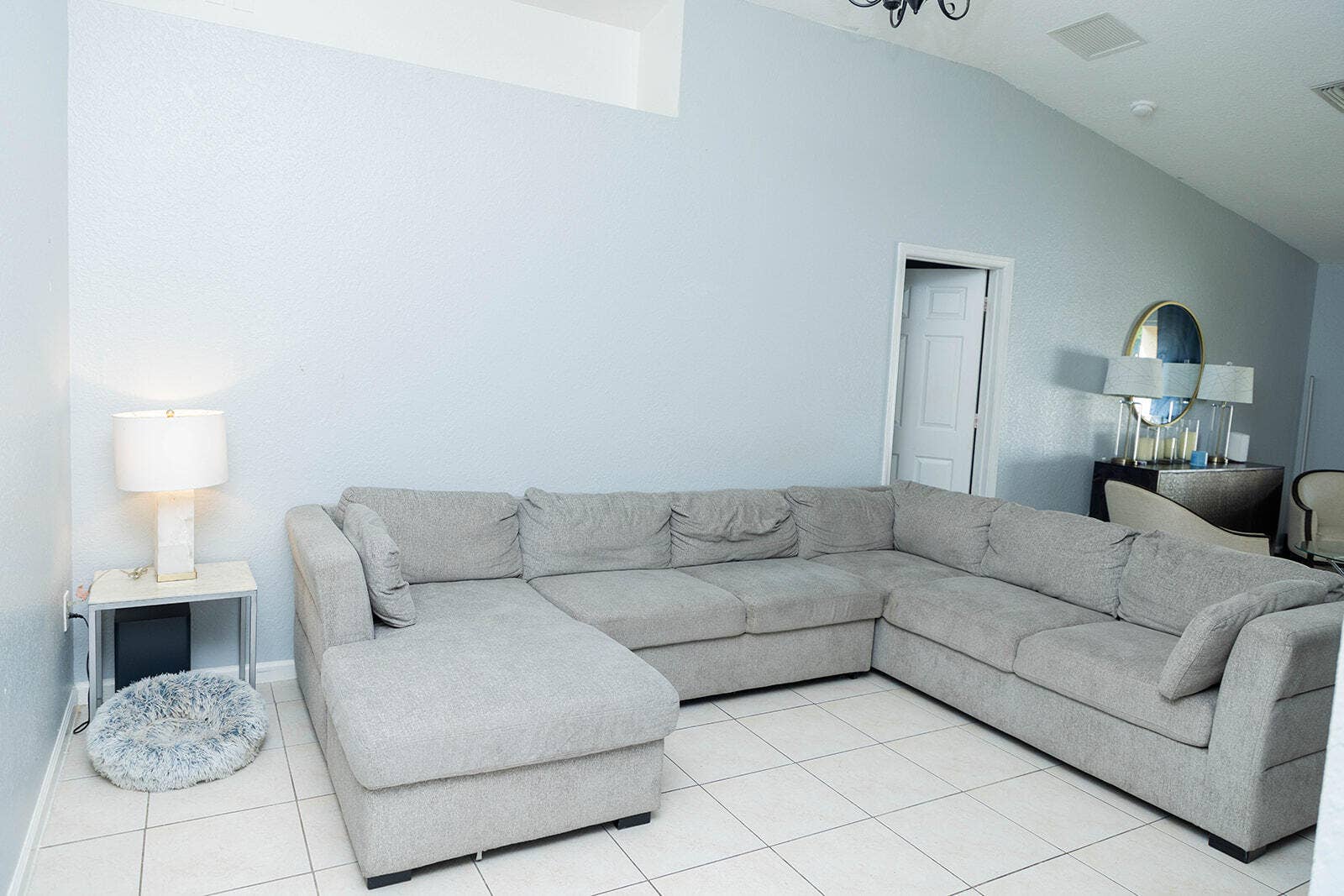 5701 AZALEA Circle, West Palm Beach, West Palm Beach, FL 33415 Main living area high ceilings